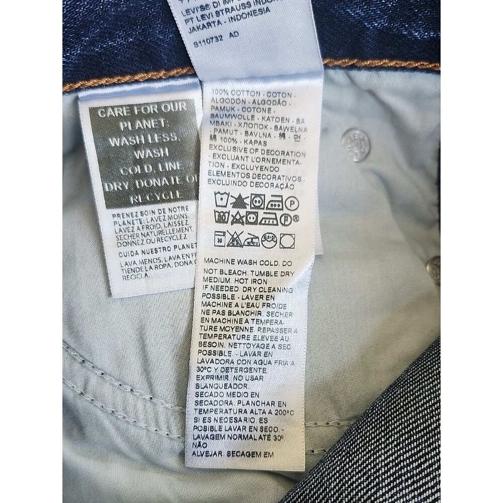 Levi's Premium High Rise Dad Jeans, Dark Wash, 100% Cotton, 25x30 - Picture 7 of 10